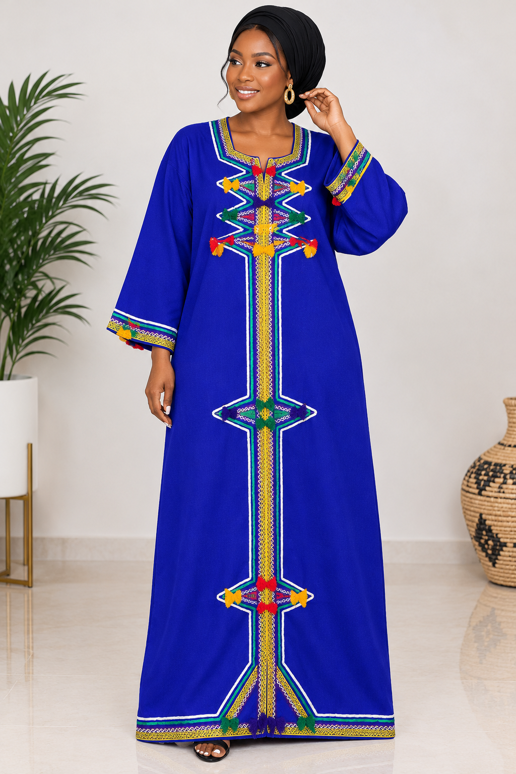 Caftan Amazigh Marocain pour Femme – Robe Traditionnelle Brodée